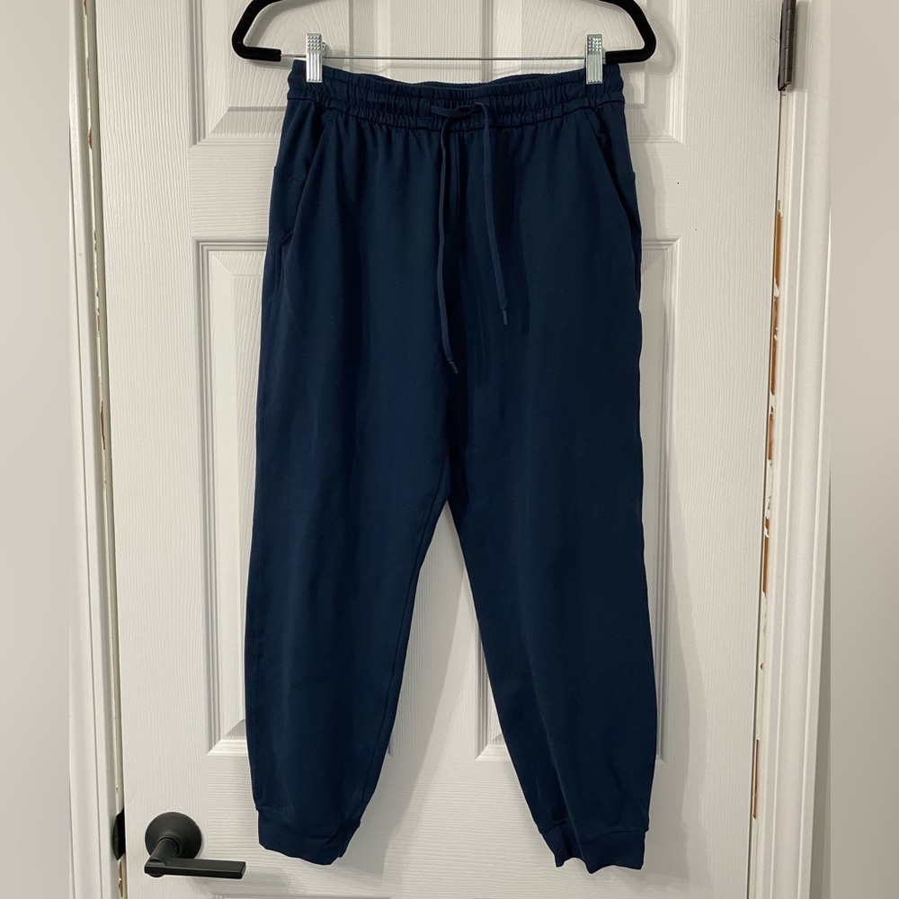 Lululemon Soft Jersey Mid-Rise Jogger - size 6